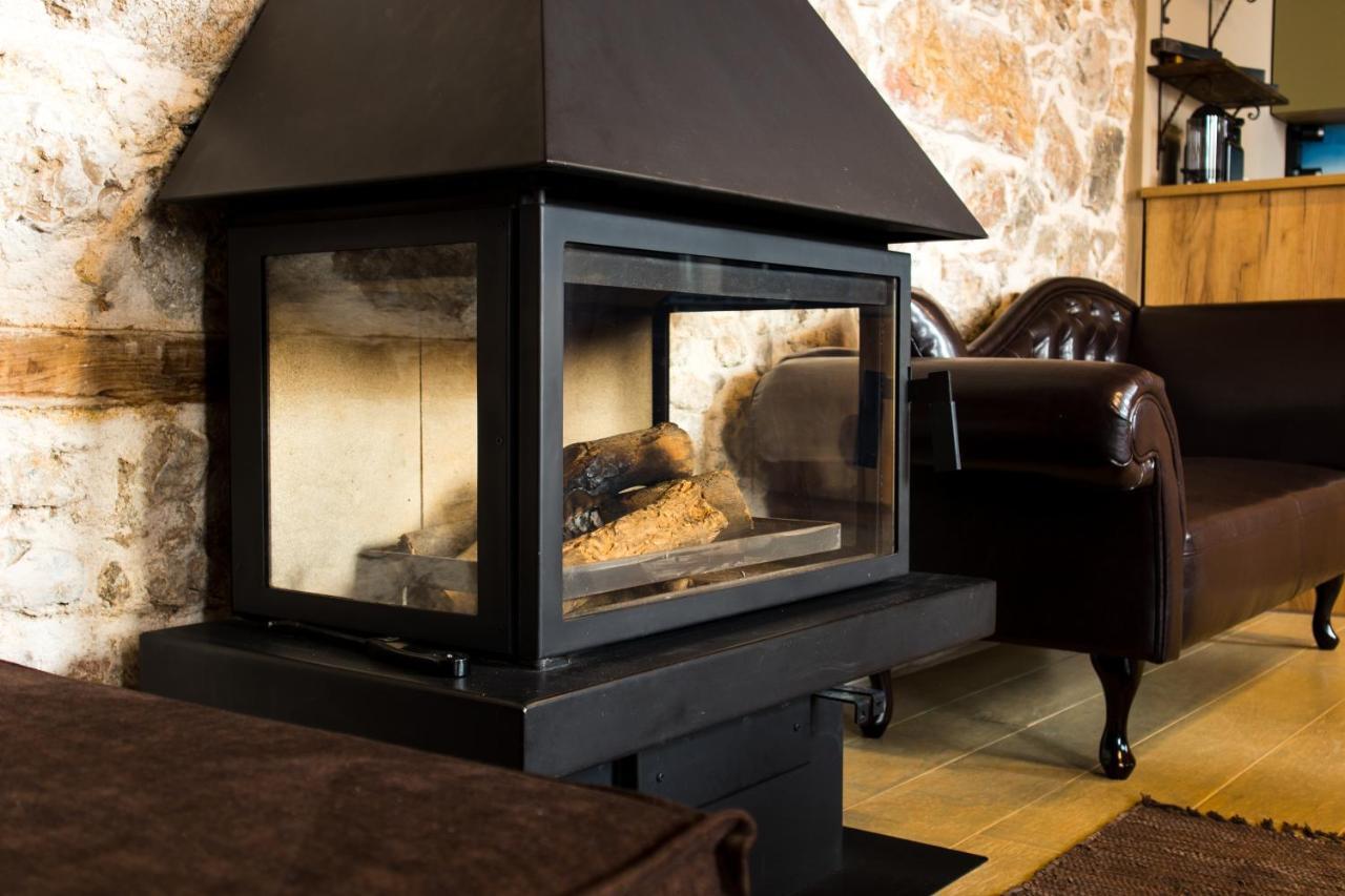 דירות נאפפליו Iole Boutique House מראה חיצוני תמונה