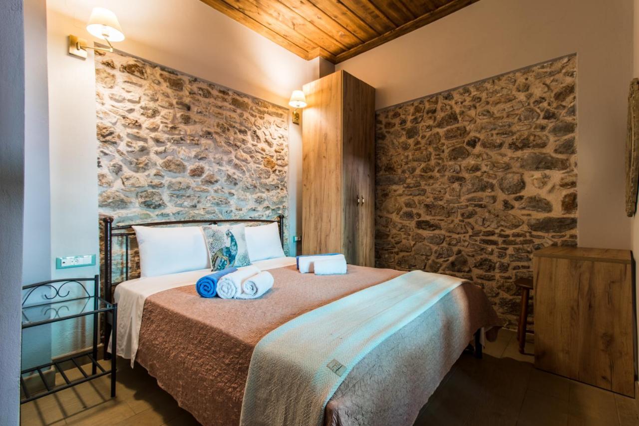 דירות נאפפליו Iole Boutique House מראה חיצוני תמונה