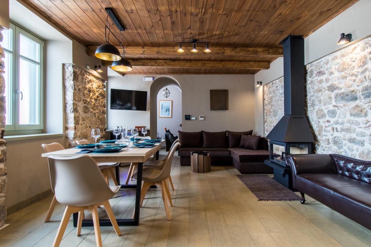דירות נאפפליו Iole Boutique House מראה חיצוני תמונה