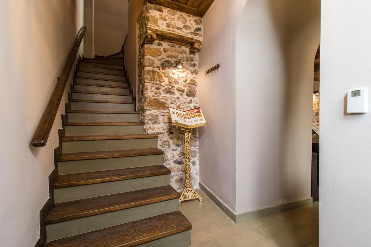 דירות נאפפליו Iole Boutique House מראה חיצוני תמונה