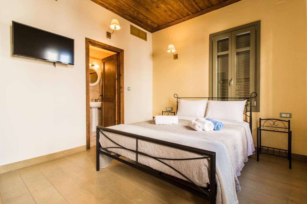 דירות נאפפליו Iole Boutique House מראה חיצוני תמונה